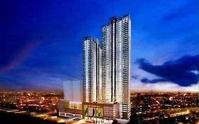 Horizon 101 A3 Shortwalk Robinson Mall Mango Sq